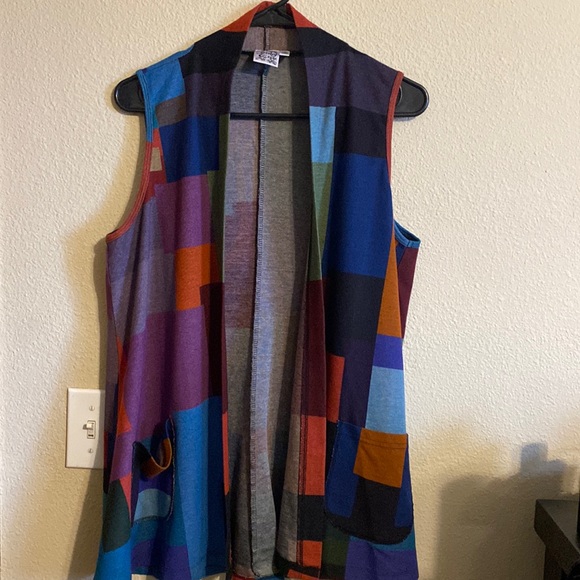 Parsley & Sage Sweaters - Parsley & Sage color block vest cardigan size medium